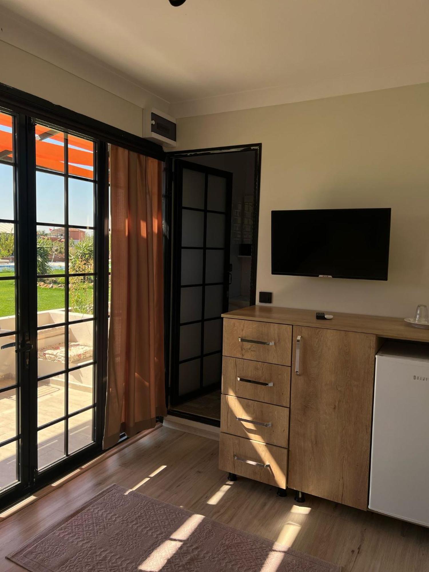 Casa Mora Aparthotel Edremit  Kültér fotó